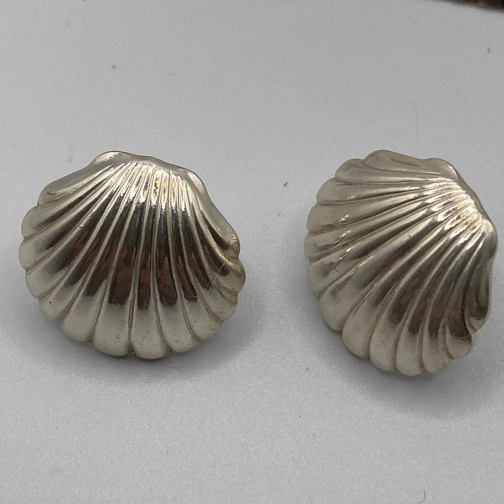 Vintage Silver Tone Earring Lot 3 Pairs Pierced Studs Shell Fan Art Deco Square‎